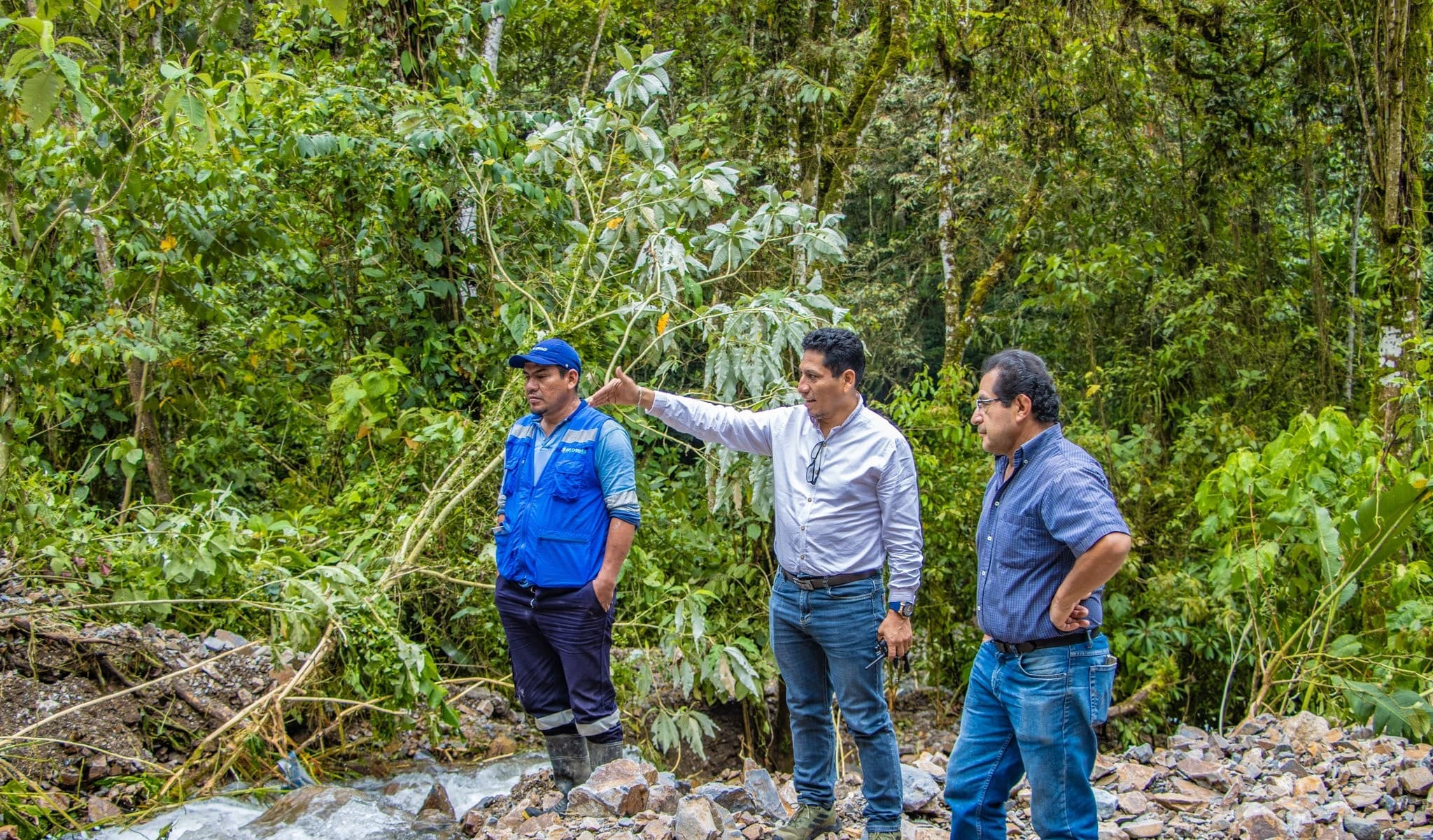EMAQ inicia mejoramiento de red de agua en sector Santa Ana